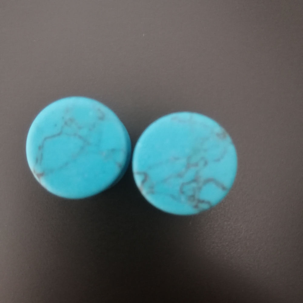 16mm Turquoise plugs